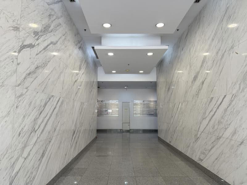 Move-in ready Fitted B1 space Fengshui Redhill Bukit Merah Queenstown, Jalan Bukit Merah, Alexandra / Commonwealth, 2,766 sqft, Light Industrial (B1) For Rent, by Elizabeth Lim, 500293017 - Lobby - CommercialGuru.com.sg
