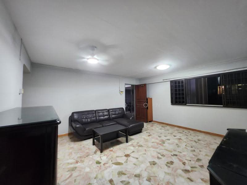 122 Geylang East Central, 122 Geylang East Central, Eunos / Geylang / Paya Lebar, 3 Bedrooms, 980 sqft, HDB Flat For Sale, by Martin Ong, 500293019 - Living Room - PropertyGuru.com.sg