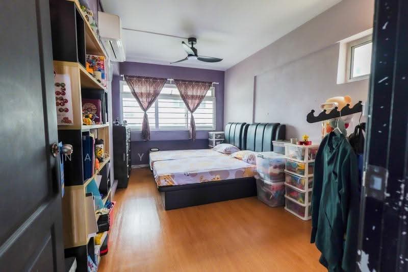 707 Pasir Ris Drive 10, 707 Pasir Ris Drive 10, Pasir Ris / Tampines, 4 Bedrooms, 1,335 sqft, HDB Flat For Sale, by Nadiyah Kamsani, 500293036 - Common room 2 - PropertyGuru.com.sg