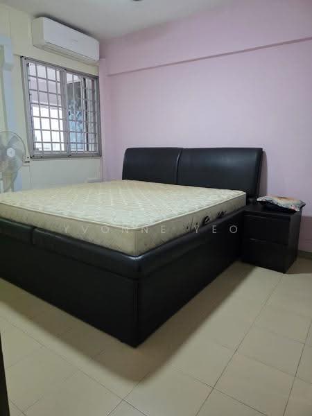 174 Ang Mo Kio Avenue 4, 174 Ang Mo Kio Avenue 4, Ang Mo Kio / Bishan / Thomson, 2 Bedrooms, 710 sqft, HDB Flat For Rent, by YvoNne Yeo, 500293061 - Bedroom - PropertyGuru.com.sg