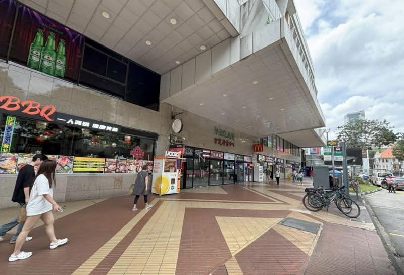 Parklane Shopping Mall, 35 Selegie Road, Beach Road / Bugis / Rochor, 441 sqft, Other Retail For Rent, by Aileen Yeo, 500293072 - CommercialGuru.com.sg