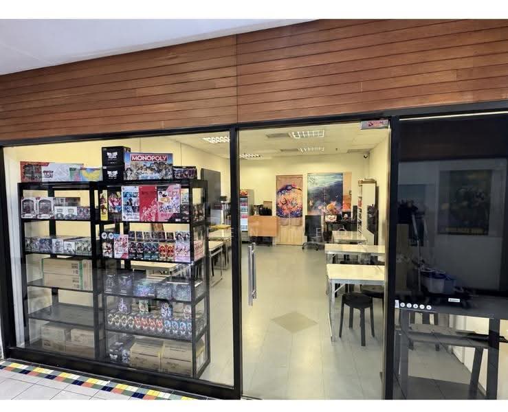 Parklane Shopping Mall, 35 Selegie Road, Beach Road / Bugis / Rochor, 441 sqft, Other Retail For Rent, by Aileen Yeo, 500293072 - CommercialGuru.com.sg