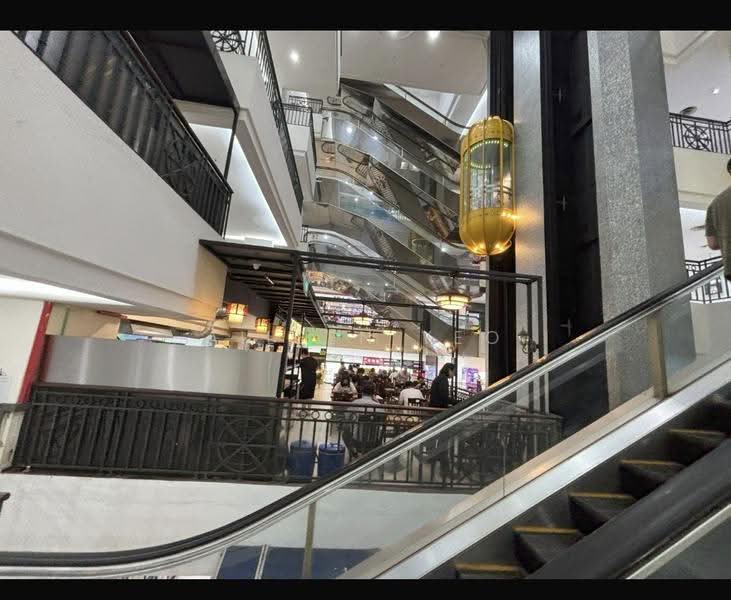 Parklane Shopping Mall, 35 Selegie Road, Beach Road / Bugis / Rochor, 441 sqft, Other Retail For Rent, by Aileen Yeo, 500293072 - CommercialGuru.com.sg