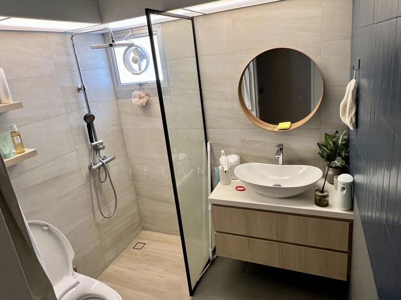 109B Canberra Walk, 109B Canberra Walk, Sembawang / Yishun, 3 Bedrooms, 1,227 sqft, HDB Flat For Sale, by Tiffany Ng, 500293084 - Bathroom - PropertyGuru.com.sg