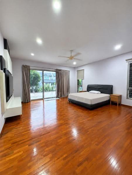 Serangoon Garden Estate, Blandford Drive, Hougang / Punggol / Sengkang, 7 Bedrooms, 3,600 sqft, Corner Terrace For Sale, by Merywaty (Mery), 500293086 - Bedroom - PropertyGuru.com.sg