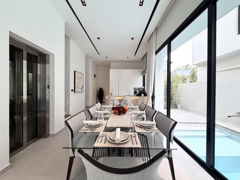 Brand New Freehold Detached @ Siglap Road, East Coast / Marine Parade, 5 Bedrooms, 9,280 sqft, Detached House For Sale, by Jesse Hung, 500293122 - Dining Room - PropertyGuru.com.sg