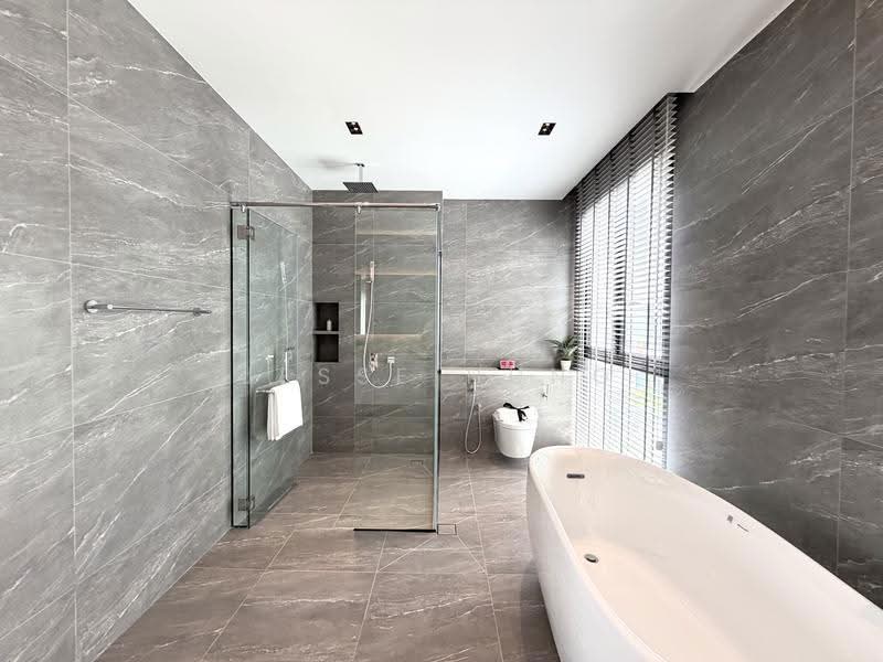 Brand New Freehold Detached @ Siglap Road, East Coast / Marine Parade, 5 Bedrooms, 9,280 sqft, Detached House For Sale, by Jesse Hung, 500293122 - Bathroom - PropertyGuru.com.sg