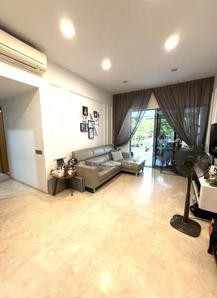 Balcon East, 482 Upper East Coast Road, Bedok / Upper East Coast, 3 Bedrooms, 1,529 sqft, Condominium For Sale, by Grace Loh, 500293132 - Living Room - PropertyGuru.com.sg