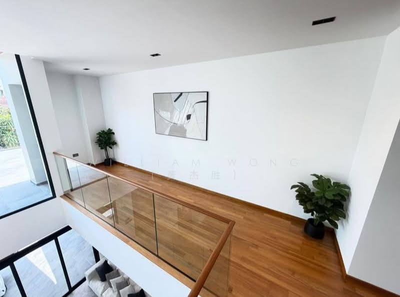 Sembawang Straits Estate, 23 Jalan Sankam, Sembawang / Yishun, 5 Bedrooms, 4,834 sqft, Terraced House For Sale, by William Wong (黃杰胜), 500293145 - Corridor - PropertyGuru.com.sg