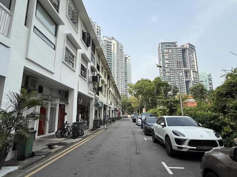 Corner Ground Floor Shop at Flanders Square | Farrer Park MRT, Farrer Park / Serangoon Rd, 1,334 sqft, Food & Beverage For Rent, by Han Hui Ying, 500293148 - CommercialGuru.com.sg