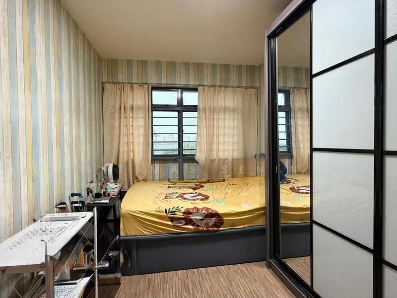 697C Jurong West Central 3, 697C Jurong West Central 3, Boon Lay / Jurong / Tuas, 3 Bedrooms, 1,215 sqft, HDB Flat For Sale, by Sitimas Senin, 500293149 - Bedroom - PropertyGuru.com.sg