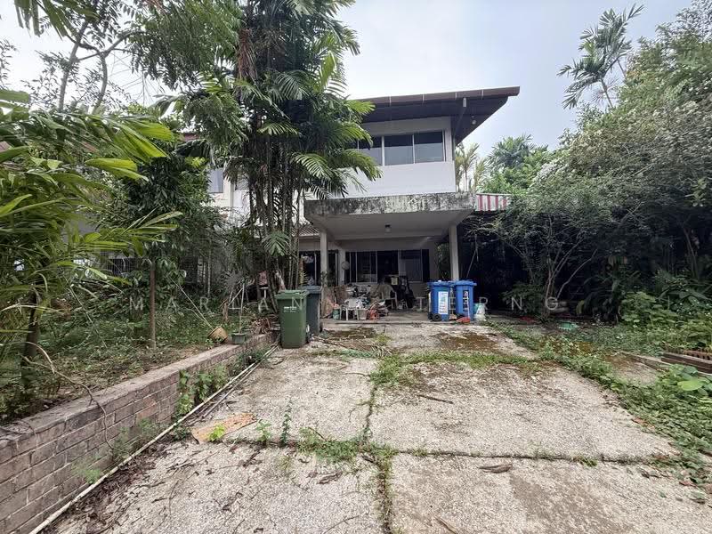 Hillview Garden Estate, Jalan Dermawan | Jalan Gumilang | Jalan Remaja | Chu Yen Street | Chu Lin Road | Jalan Intan | Jalan Zamrud | Elizabeth Drive, Dairy Farm / Bukit Panjang / Choa Chu Kang, 4 Bedrooms, 1,900 sqft, Semi-Detached House For Sale, by Marianne Terng, 500293151 - Exterior - PropertyGuru.com.sg