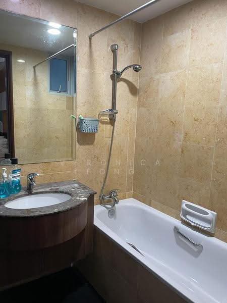 Calarasi, 31 Kim Keat Lane, Balestier / Toa Payoh, Room Rental, 250 sqft, Condominium For Rent, by Veronica Fong, 500293162 - Bathroom - PropertyGuru.com.sg