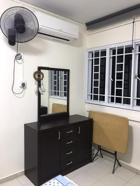 881 Tampines Street 84, 881 Tampines Street 84, Pasir Ris / Tampines, Room Rental, 130 sqft, HDB Flat For Rent, by Kelvin Cheong, 500293163 - Bedroom - PropertyGuru.com.sg