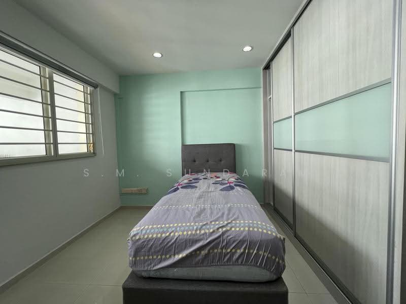 548 Jurong West Street 42, 548 Jurong West Street 42, Boon Lay / Jurong / Tuas, 3 Bedrooms, 1,615 sqft, HDB Flat For Sale, by S.M. SUNDARAM, 500293168 - Bedroom - PropertyGuru.com.sg