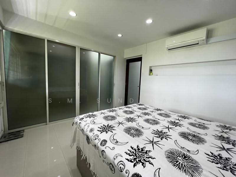 548 Jurong West Street 42, 548 Jurong West Street 42, Boon Lay / Jurong / Tuas, 3 Bedrooms, 1,615 sqft, HDB Flat For Sale, by S.M. SUNDARAM, 500293168 - Bedroom - PropertyGuru.com.sg