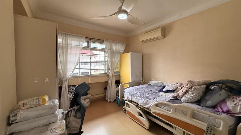 612 Choa Chu Kang Street 62, 612 Choa Chu Kang Street 62, Dairy Farm / Bukit Panjang / Choa Chu Kang, 4 Bedrooms, 1,420 sqft, HDB Flat For Sale, by Darryl Cresswell, 500293169 - Bedroom - PropertyGuru.com.sg