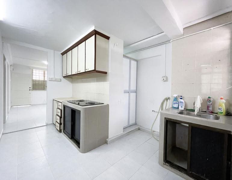 30 Balam Road, 30 Balam Road, Macpherson / Potong Pasir, 2 Bedrooms, 614 sqft, HDB Flat For Rent, by Andrew Ho 何伟恒, 500293194 - Kitchen - PropertyGuru.com.sg