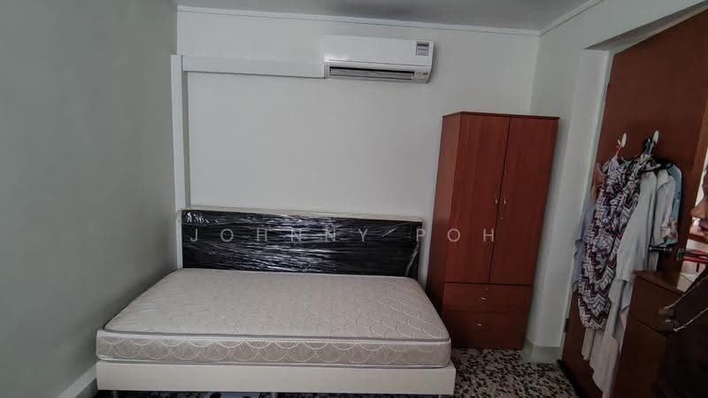 502 Bedok North Street 3, 502 Bedok North Street 3, Bedok / Upper East Coast, Room Rental, 100 sqft, HDB Flat For Rent, by Johnny Poh, 500293229 - Bedroom - PropertyGuru.com.sg
