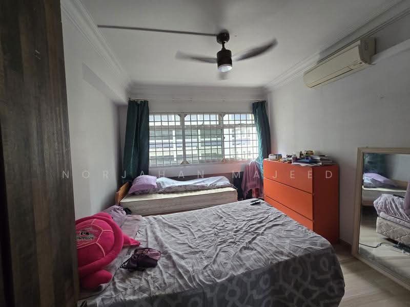 358 Woodlands Avenue 5, 358 Woodlands Avenue 5, Admiralty / Woodlands, 4 Bedrooms, 1,560 sqft, HDB Flat For Sale, by Norjahan Majeed, 500293232 - Bedroom - PropertyGuru.com.sg