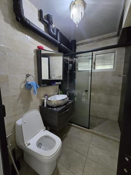 358 Woodlands Avenue 5, 358 Woodlands Avenue 5, Admiralty / Woodlands, 4 Bedrooms, 1,560 sqft, HDB Flat For Sale, by Norjahan Majeed, 500293232 - Bathroom - PropertyGuru.com.sg