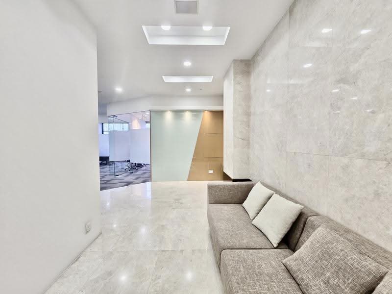 E-Centre @ Redhill, 3791 Jalan Bukit Merah, Alexandra / Commonwealth, 2,766 sqft, Light Industrial (B1) For Rent, by Cheryl Sim 沈欣仪, 500293251 - Lobby - CommercialGuru.com.sg