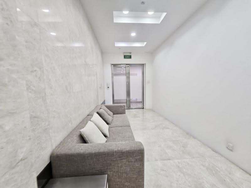 E-Centre @ Redhill, 3791 Jalan Bukit Merah, Alexandra / Commonwealth, 2,766 sqft, Light Industrial (B1) For Rent, by Cheryl Sim 沈欣仪, 500293251 - Corridor - CommercialGuru.com.sg