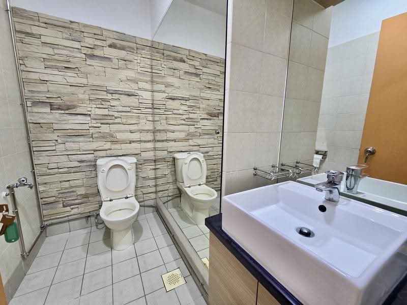 E-Centre @ Redhill, 3791 Jalan Bukit Merah, Alexandra / Commonwealth, 2,766 sqft, Light Industrial (B1) For Rent, by Cheryl Sim 沈欣仪, 500293251 - Bathroom - CommercialGuru.com.sg