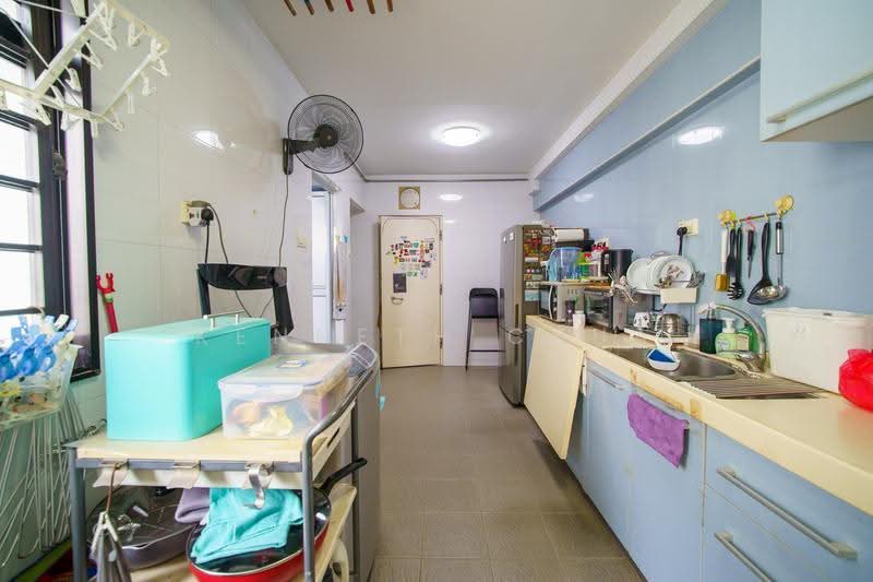 19 Jalan Membina, 19 Jalan Membina, Alexandra / Commonwealth, 3 Bedrooms, 968 sqft, HDB Flat For Sale, by Kenneth Chua, 500293297 - Kitchen - PropertyGuru.com.sg