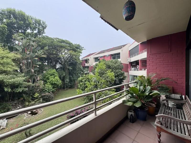Kismis Court, 1 Toh Yi Road, Clementi Park / Upper Bukit Timah, 3 Bedrooms, 1,950 sqft, Condominium For Sale, by Joyce Lau, 500293303 - Balcony - PropertyGuru.com.sg
