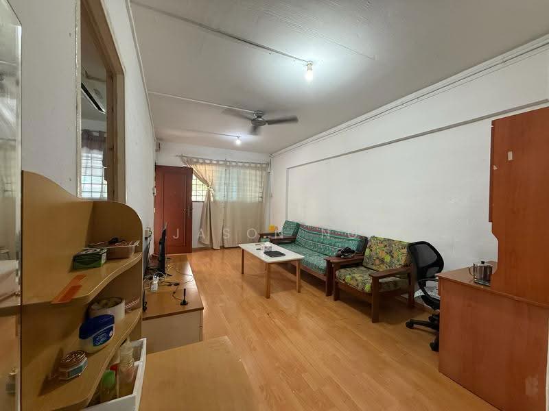 205 Bukit Batok Street 21, 205 Bukit Batok Street 21, Dairy Farm / Bukit Panjang / Choa Chu Kang, 2 Bedrooms, 786 sqft, HDB Flat For Sale, by Jason Ng, 500293306 - Living Room - PropertyGuru.com.sg