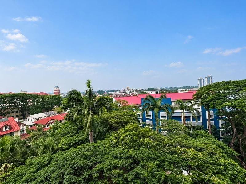 4 Queen's Road, 4 Queen's Road, Tanglin / Holland / Bukit Timah, 1 Bedroom, 785 sqft, HDB Flat For Sale, by Anthony Low, 500293332 - PropertyGuru.com.sg