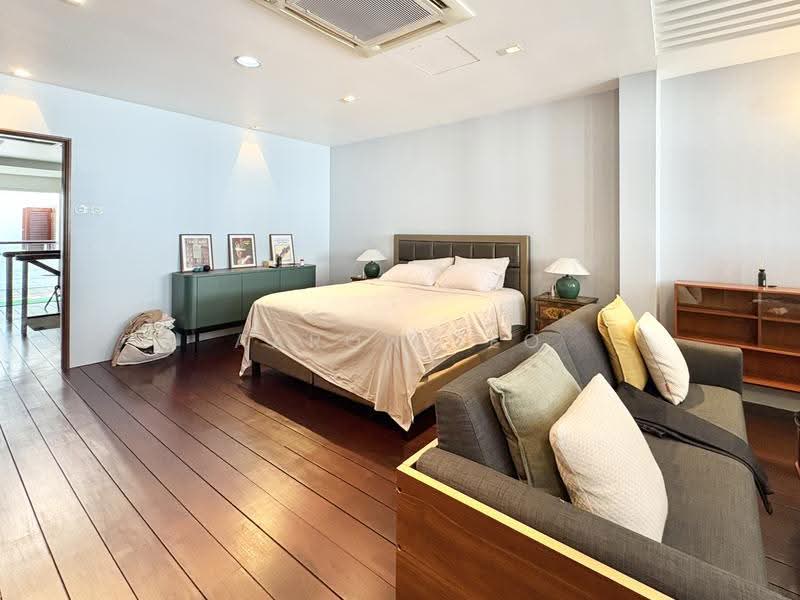 Rare Conservation House For Sale, Spottiswoode Park Road, Chinatown / Tanjong Pagar, 2 Bedrooms, 2,153 sqft, Conservation House For Sale, by Aaron Teo, 500293383 - Bedroom - PropertyGuru.com.sg