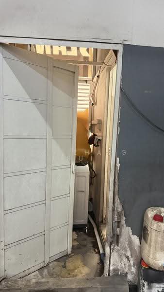 Wcega Plaza, 1 Bukit Batok Crescent, Dairy Farm / Bukit Panjang / Choa Chu Kang, 2,542 sqft, Light Industrial (B1) For Sale, by Ivy Zhang Rui, 500293412 - CommercialGuru.com.sg