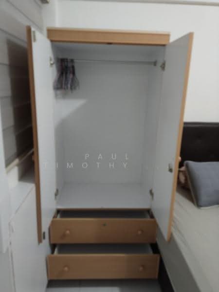 827 Tampines Street 81, 827 Tampines Street 81, Pasir Ris / Tampines, Room Rental, 250 sqft, HDB Flat For Rent, by Paul Timothy Chung, 500293428 - PropertyGuru.com.sg
