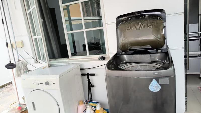 119114, Lor sari, Buona Vista / West Coast / Clementi New Town, Room Rental, 150 sqft, Detached House For Rent, by Lawrence Dai, 500293435 - PropertyGuru.com.sg