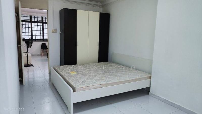 924 Hougang Avenue 9, 924 Hougang Avenue 9, Hougang / Punggol / Sengkang, 3 Bedrooms, 1,010 sqft, HDB Flat For Rent, by Zhi Sheng, 500293439 - Bedroom - PropertyGuru.com.sg