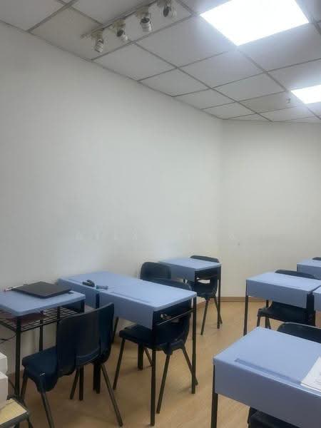 Furama City Centre, 60 Eu Tong Sen Street, Boat Quay / Raffles Place / Marina, 441 sqft, Other Retail For Rent, by Alex Chua, 500293456 - CommercialGuru.com.sg