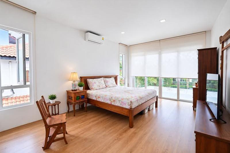 Jalan Grisek, Eunos / Geylang / Paya Lebar, 6 Bedrooms, 4,827 sqft, Semi-Detached House For Sale, by Wanni Chan 陈寀颖, 500293476 - Bedroom - PropertyGuru.com.sg