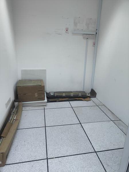 7 Temasek Blvd Singapore 038987, Boat Quay / Raffles Place / Marina, 2,568 sqft, Office For Rent, by S. Param, 500293480 - CommercialGuru.com.sg