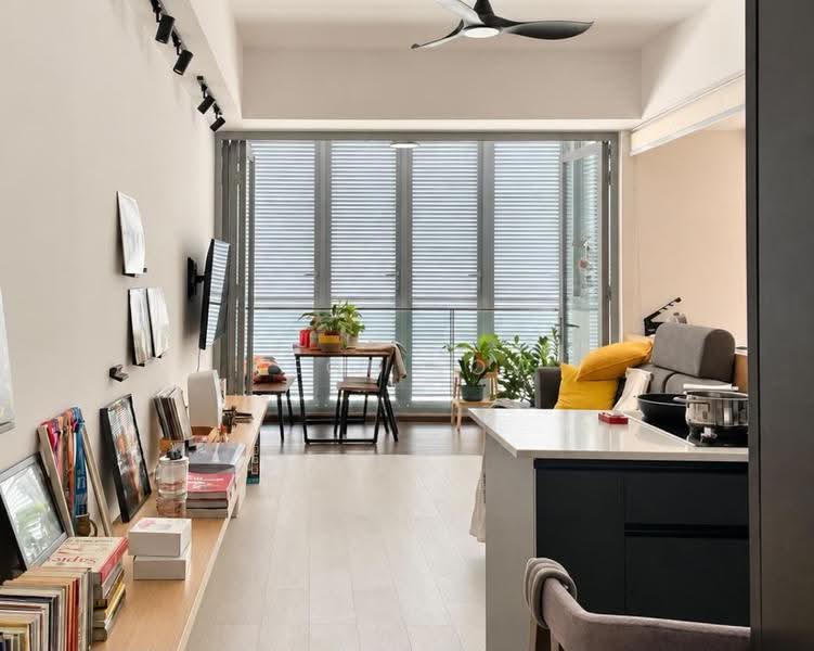 Hillsta, Phoenix Road, Dairy Farm / Bukit Panjang / Choa Chu Kang, 1 Bedroom, 581 sqft, Condominium For Sale, by Leon Low, 500293506 - Living Room - PropertyGuru.com.sg