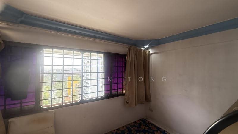163 Yung Ping Road, 163 Yung Ping Road, Boon Lay / Jurong / Tuas, 3 Bedrooms, 1,550 sqft, HDB Flat For Sale, by Simon Tong, 500293507 - Bedroom - PropertyGuru.com.sg
