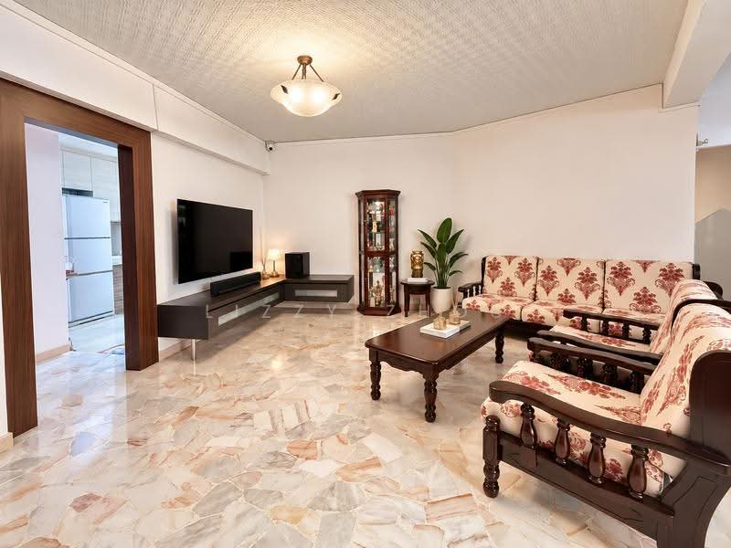 308 Jurong East Street 32, 308 Jurong East Street 32, Boon Lay / Jurong / Tuas, 3 Bedrooms, 1,141 sqft, HDB Flat For Sale, by Lizzy Zhou, 500293542 - Living Room - PropertyGuru.com.sg