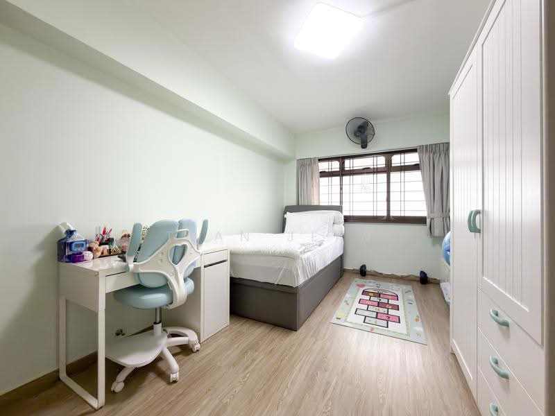 223B Compassvale Walk, 223B Compassvale Walk, Hougang / Punggol / Sengkang, 3 Bedrooms, 1,313 sqft, HDB Flat For Rent, by Tean Jean, 500293546 - Bedroom 1 - PropertyGuru.com.sg