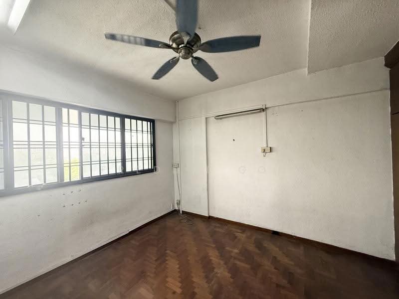 336 Jurong East Avenue 1, 336 Jurong East Avenue 1, Boon Lay / Jurong / Tuas, 3 Bedrooms, 1,679 sqft, HDB Flat For Sale, by Freddie Goh, 500293578 - Bedroom - PropertyGuru.com.sg