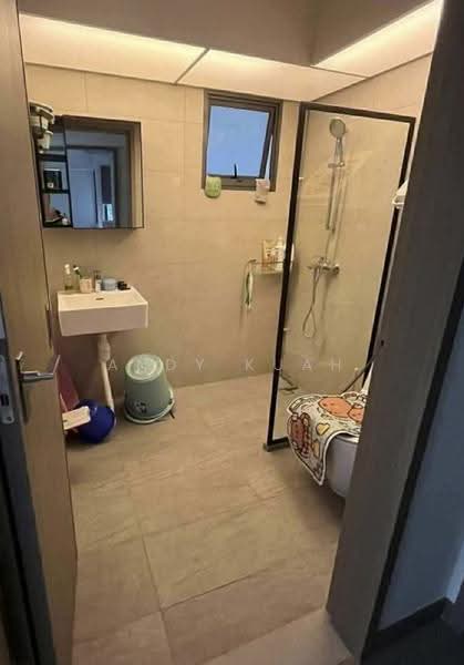309B Tengah Park Avenue, 309B Tengah Park Avenue, Lim Chu Kang / Tengah, Room Rental, 160 sqft, HDB Flat For Rent, by Andy Kuah, 500293595 - Bathroom - PropertyGuru.com.sg