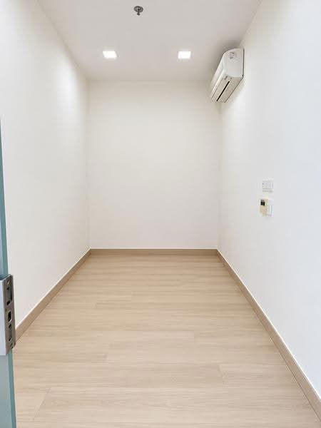 Ubi Techpark, 10 Ubi Crescent, Eunos / Geylang / Paya Lebar, 1,500 sqft, Light Industrial (B1) For Rent, by Wang Meifang (Fae), 500293599 - CommercialGuru.com.sg