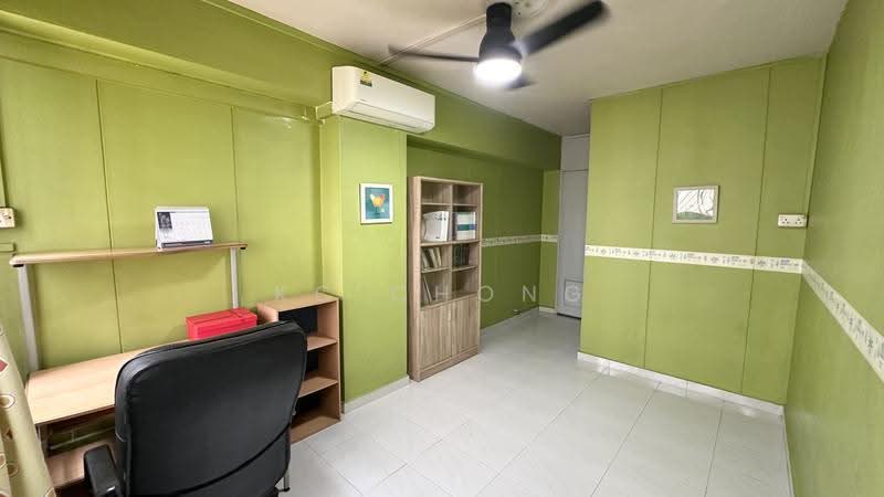 209 Choa Chu Kang Central, 209 Choa Chu Kang Central, Dairy Farm / Bukit Panjang / Choa Chu Kang, 3 Bedrooms, 1,119 sqft, HDB Flat For Sale, by KC Chong, 500293611 - PropertyGuru.com.sg