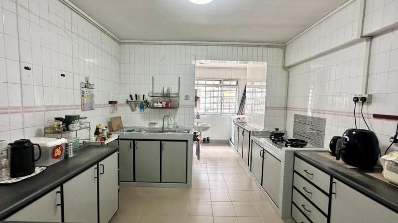 209 Choa Chu Kang Central, 209 Choa Chu Kang Central, Dairy Farm / Bukit Panjang / Choa Chu Kang, 3 Bedrooms, 1,119 sqft, HDB Flat For Sale, by KC Chong, 500293611 - PropertyGuru.com.sg