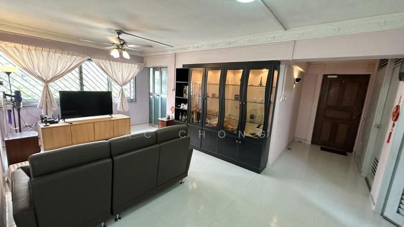 209 Choa Chu Kang Central, 209 Choa Chu Kang Central, Dairy Farm / Bukit Panjang / Choa Chu Kang, 3 Bedrooms, 1,119 sqft, HDB Flat For Sale, by KC Chong, 500293611 - PropertyGuru.com.sg